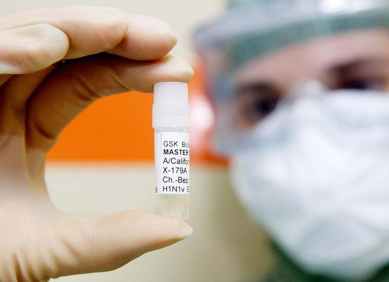 © Reuters. Científicos piden estudios urgentes para evaluar efectividad de fármacos contra la gripe