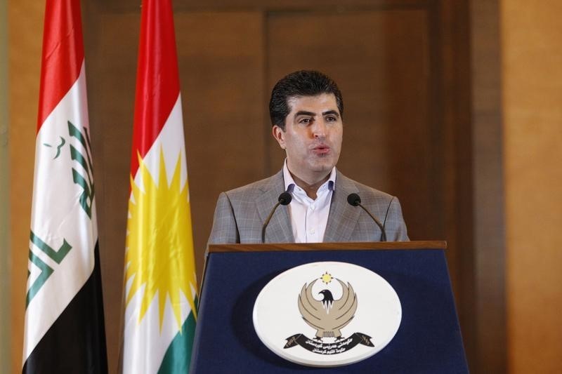 © Reuters. متحدث: رئيس وزراء كردستان العراق يقيل أربعة وزراء بعد أعمال عنف