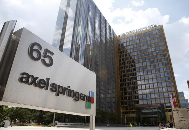 © Reuters. Axel Springer prohíbe acceso a la web de Bild a usuarios de software antianuncios