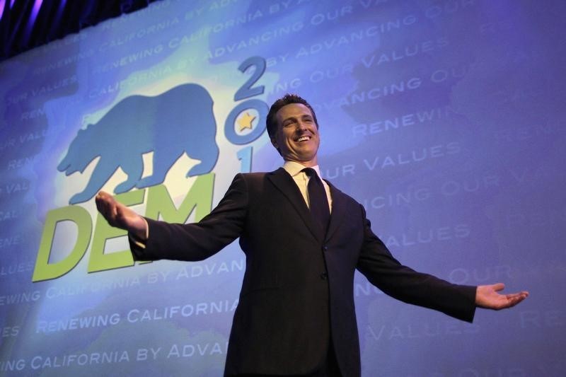 © Reuters. California Lt. Governor Gavin Newsom at the 2014 California Democrats State Convention in Los Angeles