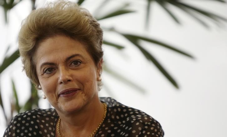 © Reuters. الشرطة البرازيلية تفتح تحقيقا مبدئيا بشأن حملة روسيف الانتخابية