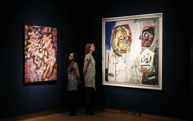 © Reuters. Roban un cuadro de Basquiat en un apartamento de París