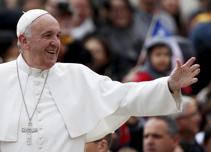 © Reuters. Papa Francisco na Praça de São Pedro, no Vaticano