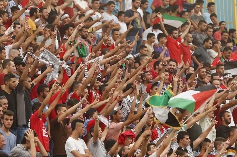 © Reuters. منتخب فلسطين يستضيف السعودية بملعبه في تصفيات كأس العالم