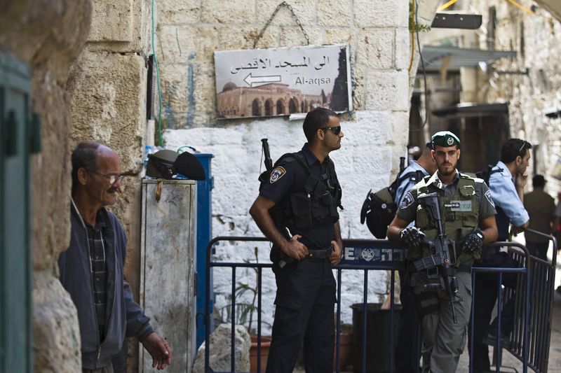 © Reuters. منظمة اليونسكو تنتقد أسلوب تعامل إسرائيل مع المواقع الدينية