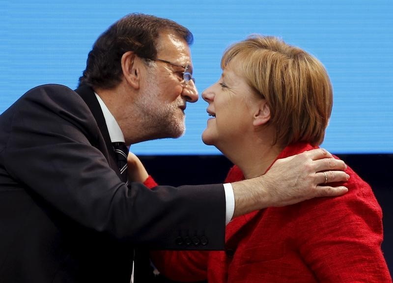 © Reuters. Conservadores europeos escenifican diferencias en inmigración y respaldan a Rajoy