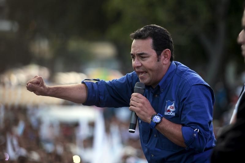 © Reuters. ممثل كوميدي يقترب من اقتناص منصب الرئاسة في جواتيمالا