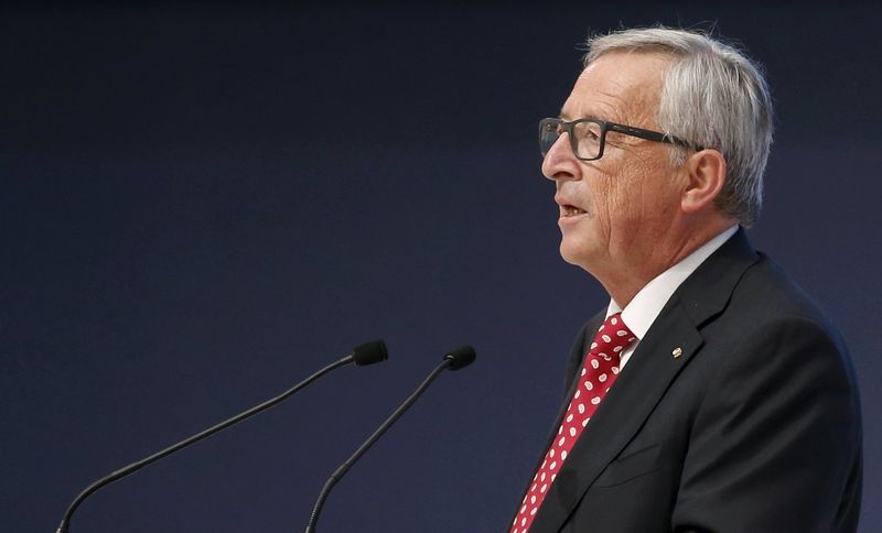 © Reuters. Juncker de la UE quiere decisiones sobre la crisis de refugiados el domingo
