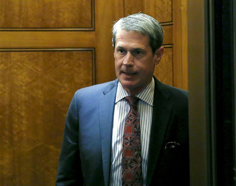 © Reuters. Senator Vitter leaves the Senate floor on Capitol Hill in Washington in this file photo