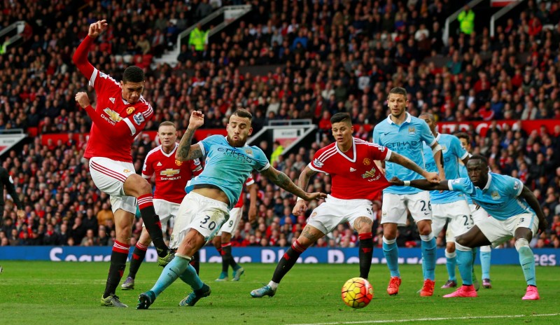 © Reuters. Manchester United v Manchester City - Barclays Premier League