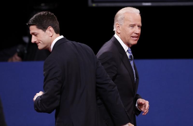 © Reuters. File photo of U.S. Vice President Biden and Paul Ryan departing at the conclusion of the vice presidential debate in Danville