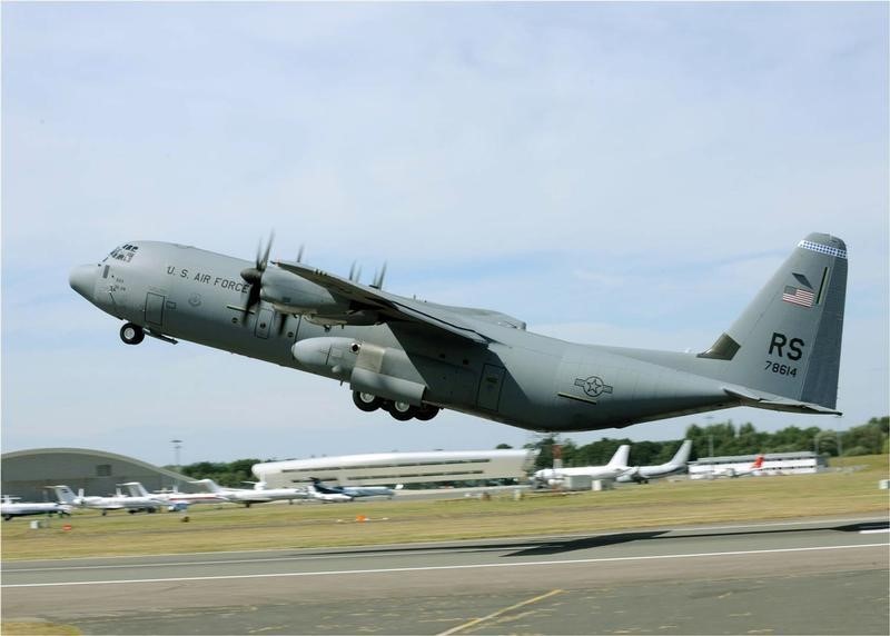 © Reuters. Handout photo of a C-130J Super Hercules at Farnborough