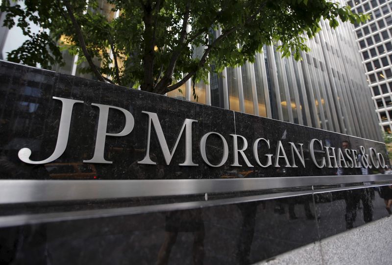 © Reuters. JPMorgan Chase dice prepara un rival de pagos para Apple Pay