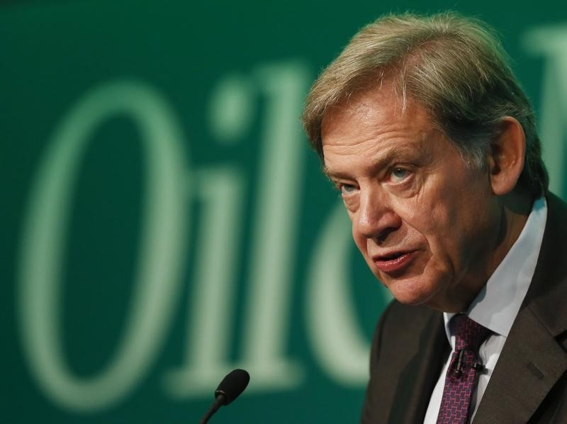 © Reuters. Chairman of the BG Group Gould speaks during the Oil & Money conference in London