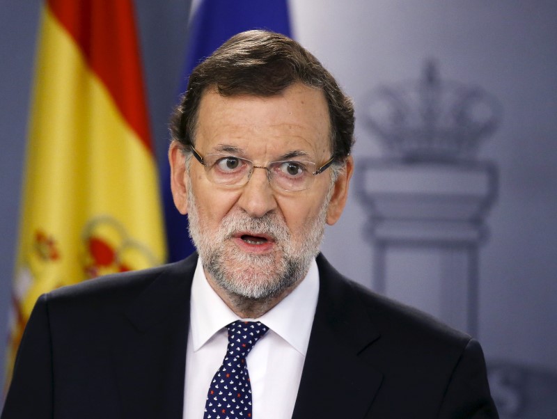© Reuters. Rajoy dice que aplicará una firmeza "proporcional" ante el desafío catalán