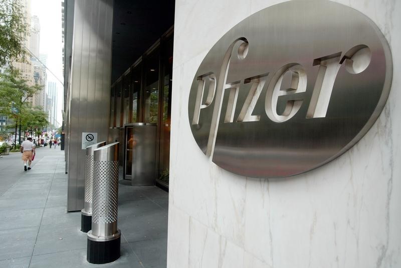 © Reuters. Allergan y Pfizer, en conversaciones para crear la mayor farmacéutica del mundo