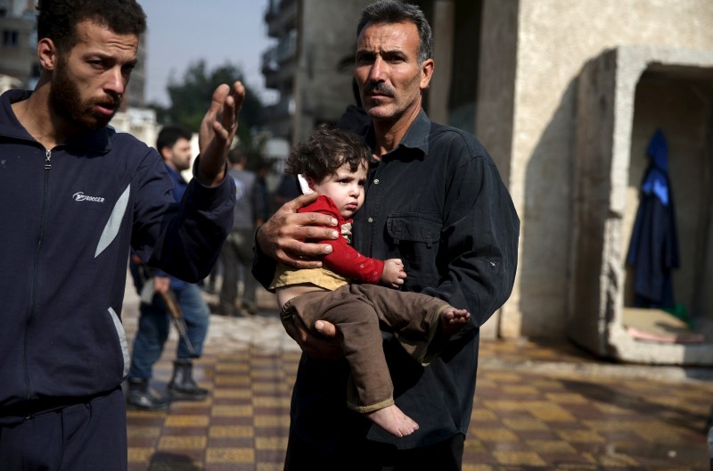 © Reuters. EEUU desplegará fuerzas especiales en Siria con un papel asesor 