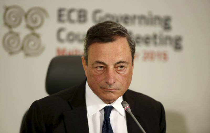 © Reuters. Draghi: El BCE hará lo necesario para mantener el objetivo de inflación 