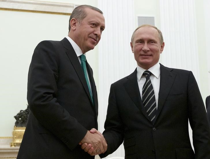 © Reuters. الكرملين: بوتين وإردوغان ناقشا سوريا هاتفيا ومستعدان لحوار سياسي