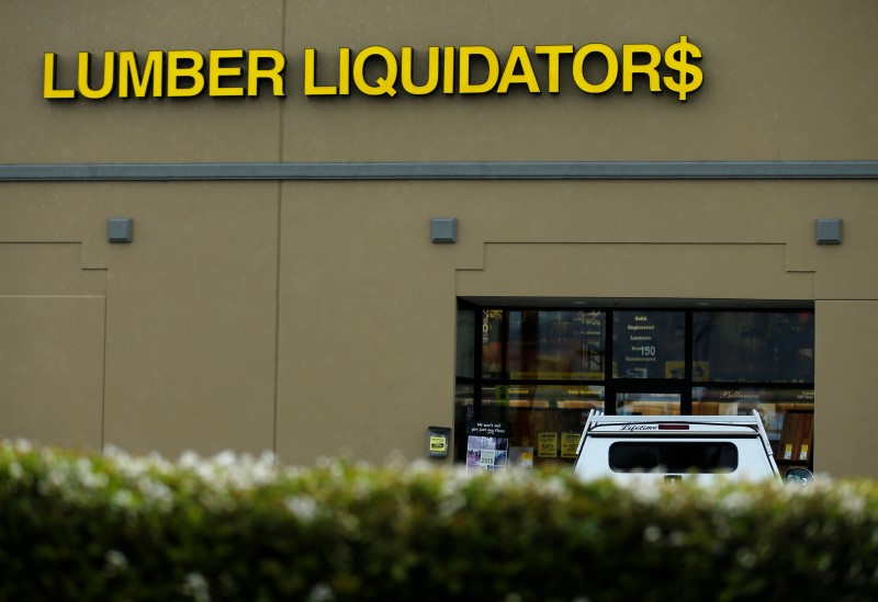 © Reuters. A Lumber Liquidators store is shown in San Marcos, California