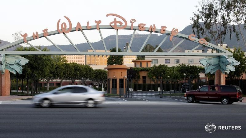 © Reuters. The signage at the main gate of The Walt Disney Co. is pictured in Burbank