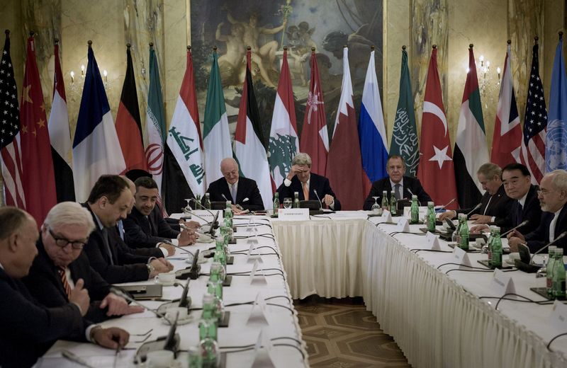 © Reuters. ايران تعتزم المشاركة في الجولة المقبلة من محادثات سوريا