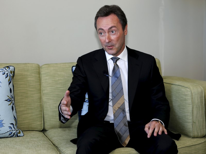 © Reuters. Fabrice Bregier, President and CEO of Airbus S.A.S. speaks with Reuters during an interview at the 2015 International Air Transport Association Annual General Meeting and World Air Transport Summit in Miami Beach