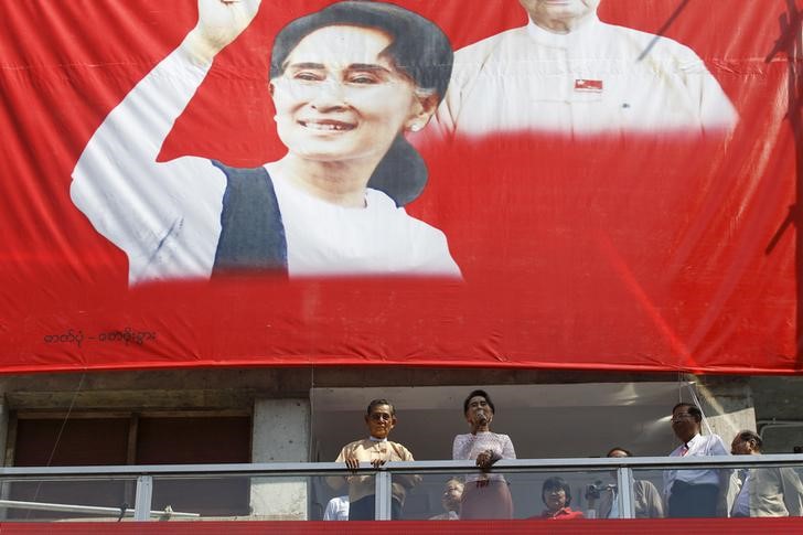© Reuters. El partido gobernante de Myanmar reconoce derrota electoral
