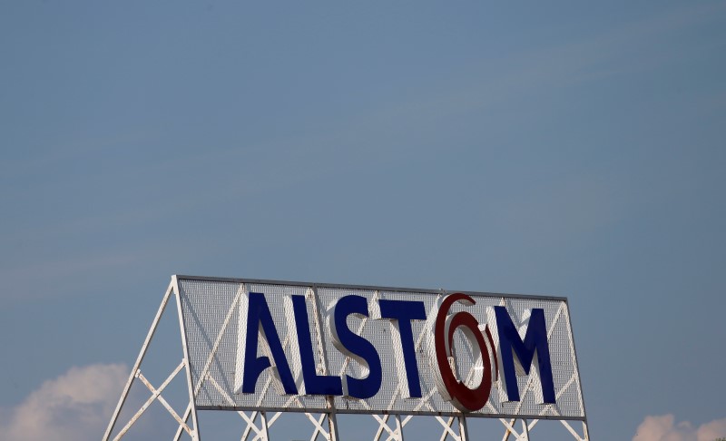 © Reuters. CONTRAT DE 2,8 MILLIARDS D'EUROS EN INDE POUR ALSTOM