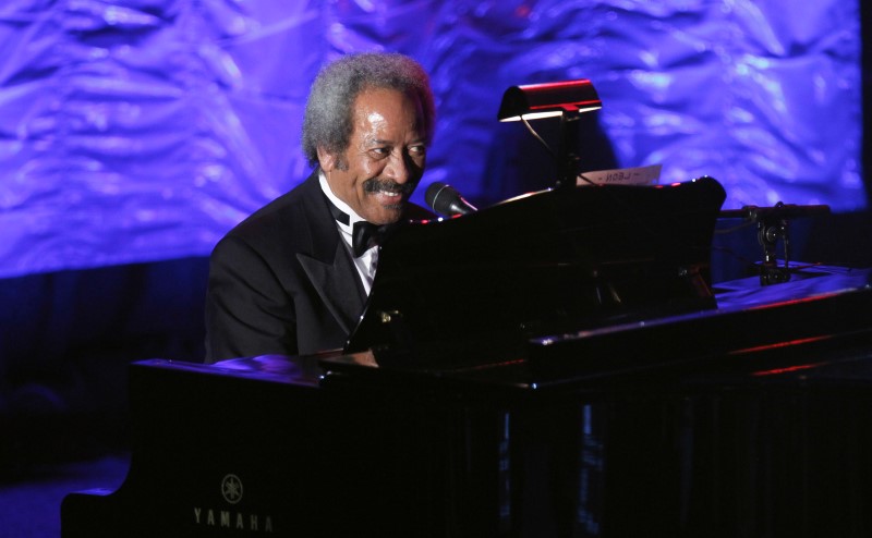 © Reuters. Muere en Madrid a los 77 años el pianista Allen Toussaint