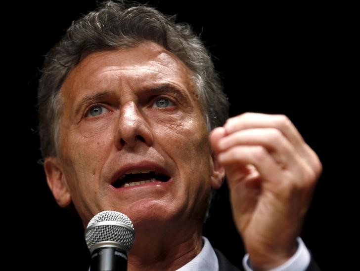 © Reuters. Mauricio Macri concede entrevista em Buenos Aires 