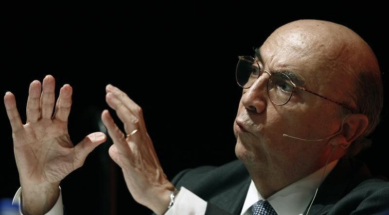 © Reuters. Ex-presidente do Banco Central Henrique Meirelles em evento organizado pela Reuters em maio de 2012.