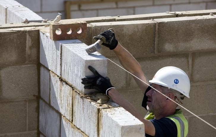 © Reuters. اسعار المساكن في بريطانيا تنمو بوتيرة أسرع في اكتوبر