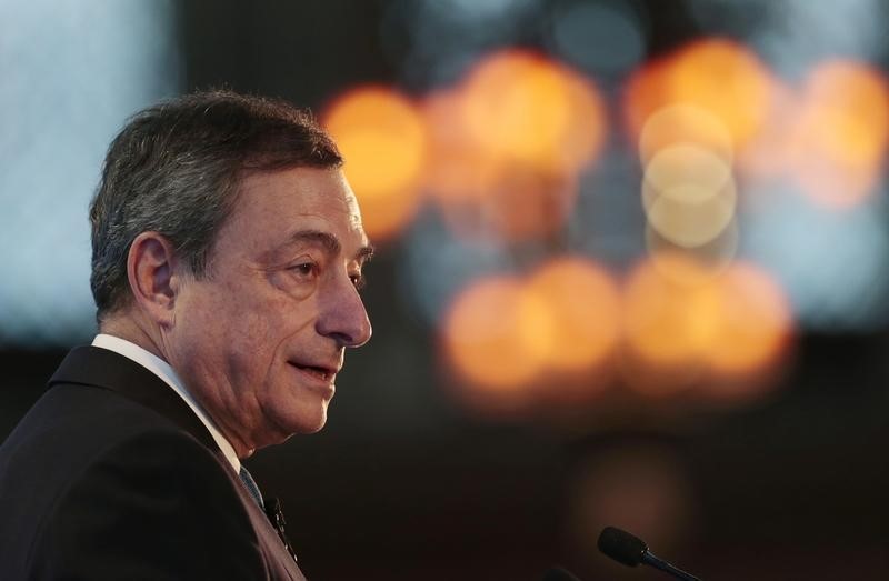 © Reuters. Presidente do Banco Central Europeu (BCE), Mario Draghi, durante evento em Londres