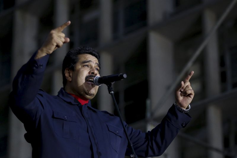 © Reuters. رئيس فنزويلا يدين الهجمات "الامبريالية" بعد اعتقالات بقضية مخدرات