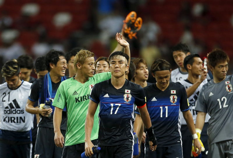 © Reuters. كانازاكي يقود اليابان لفوز سهل على سنغافورة
