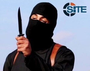 © Reuters. Militante identificado como Mohammed Emwazi e conhecido por "Jihadi John" em imagem obtida de vídeo do grupo Site