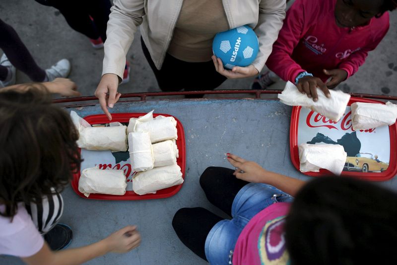 © Reuters. La pobreza infantil crece en España a pesar de la recuperación económica