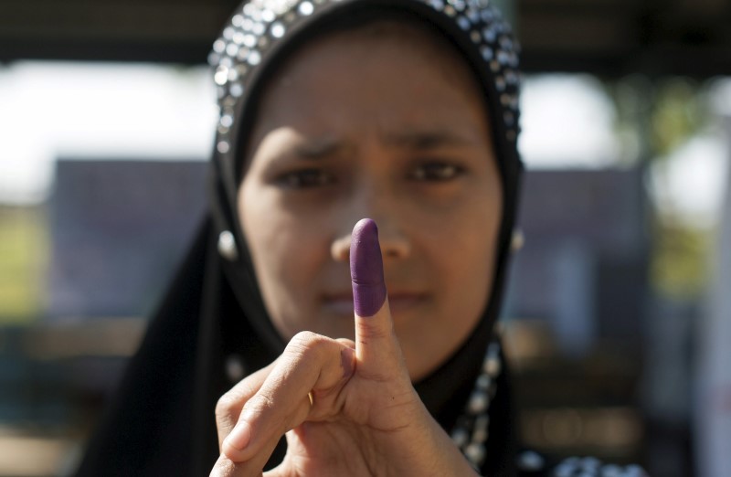 © Reuters. الروهينجا المسلمون يستبشرون قليلا بفوز سو كي بانتخابات ميانمار