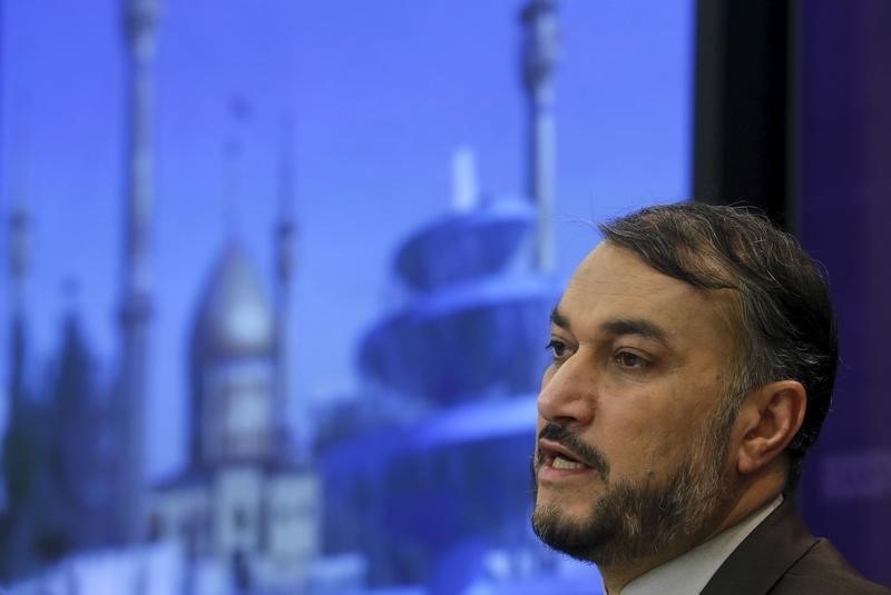 © Reuters. Iran's Deputy Foreign Minister Amir-Abdollahian speaks during news conference in Moscow