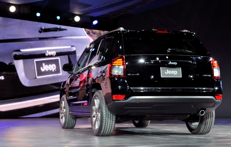 © Reuters. The 2014 Jeep Compass is unveiled at the North American International Auto Show in Detroit