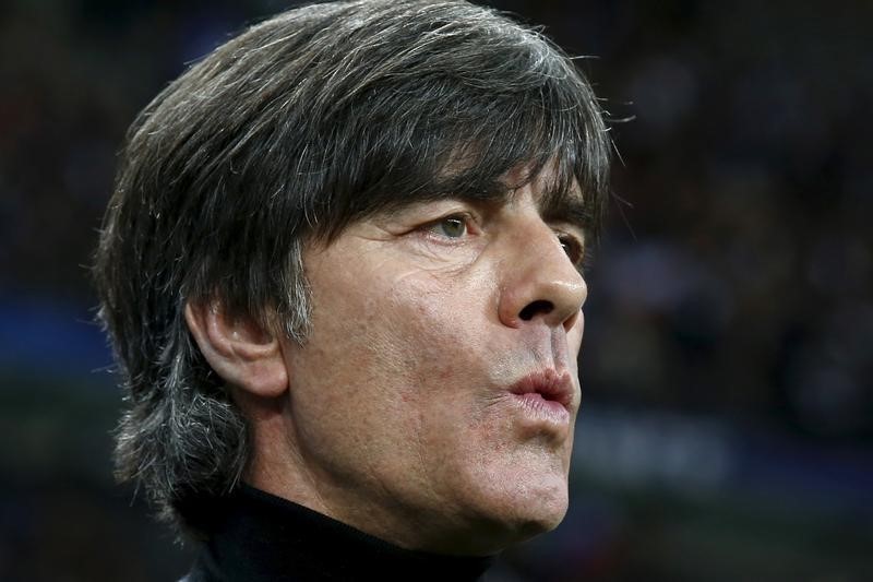 © Reuters. مدرب منتخب ألمانيا: بطولة أوروبا 2016 لن تنقل من فرنسا