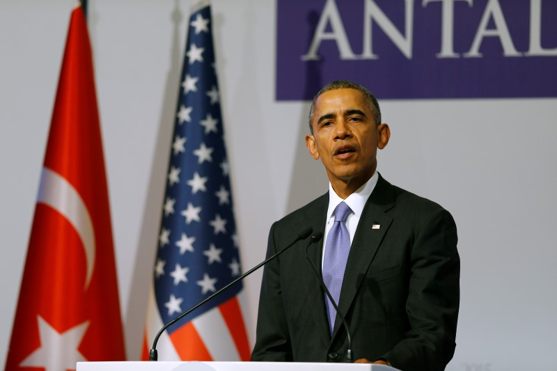 © Reuters. U.S. President Obama addresses news conference following working session at G20 summit in Antalya