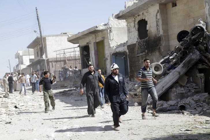 © Reuters. وسائل اعلام والمرصد السوري: الجيش السوري انتزع قرية من الدولة الاسلامية