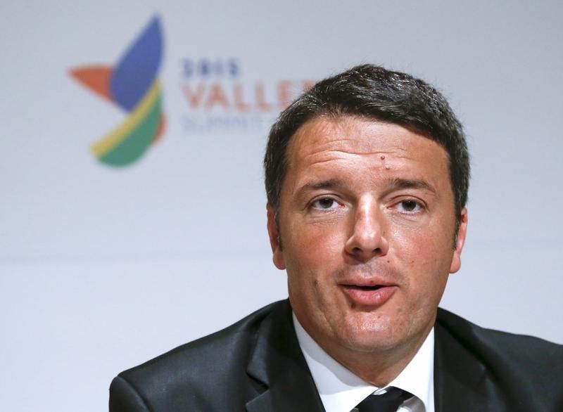 © Reuters. Il premier Matteo Renzi