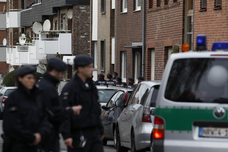 © Reuters. Detenidas cinco personas en Alemania en relación con los ataques de París