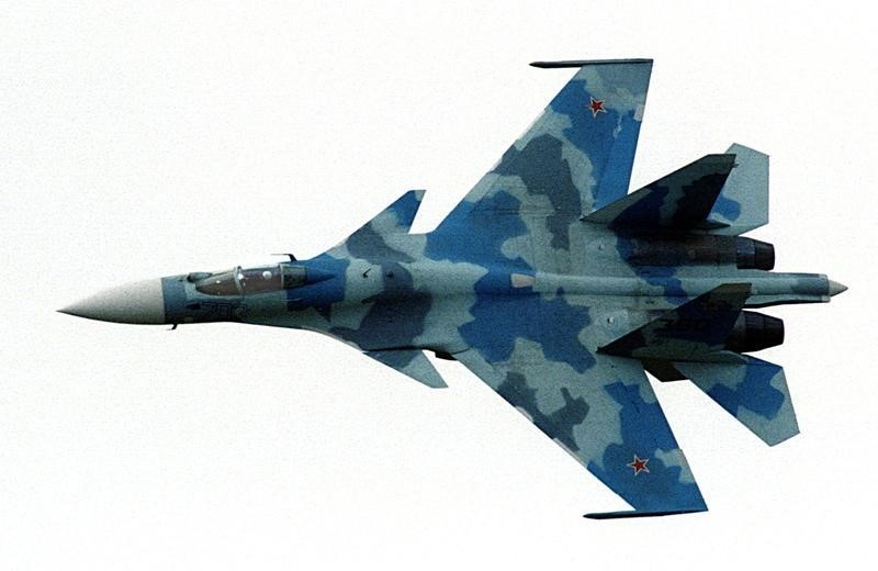 © Reuters. مصدر: روسيا والصين توقعان صفقة طائرات سوخوي تزيد على ملياري دولار