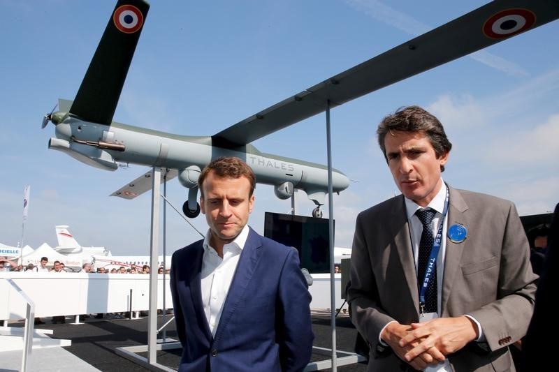 © Reuters. THALES ET SAFRAN EN LICE POUR ÉQUIPER L'ARMÉE FRANÇAISE EN DRONES TACTIQUES 