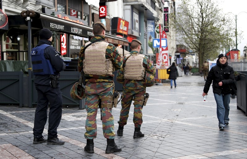 © Reuters. Bélgica eleva alerta en Bruselas al nivel más alto