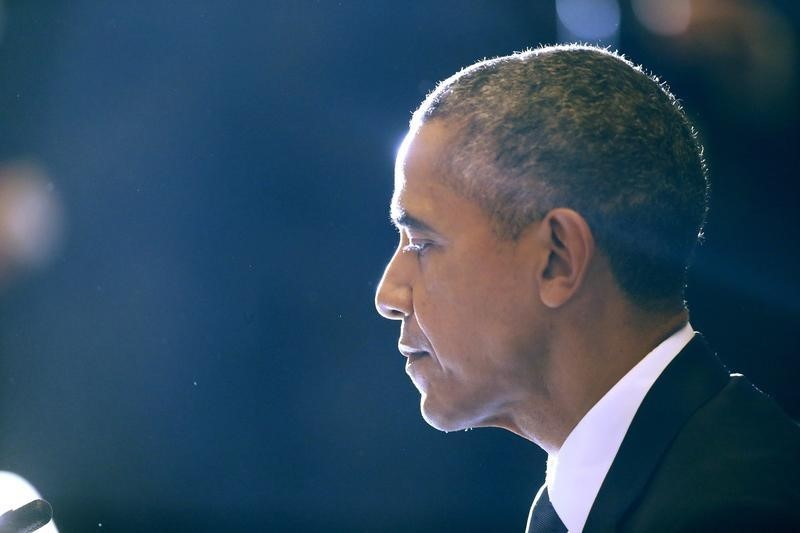 © Reuters. أوباما: على المتنازعين على بحر الصين الجنوبي الكف عن "عسكرة" القضية